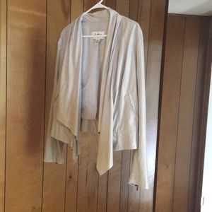 Gorgeous, shimmery cardigan!